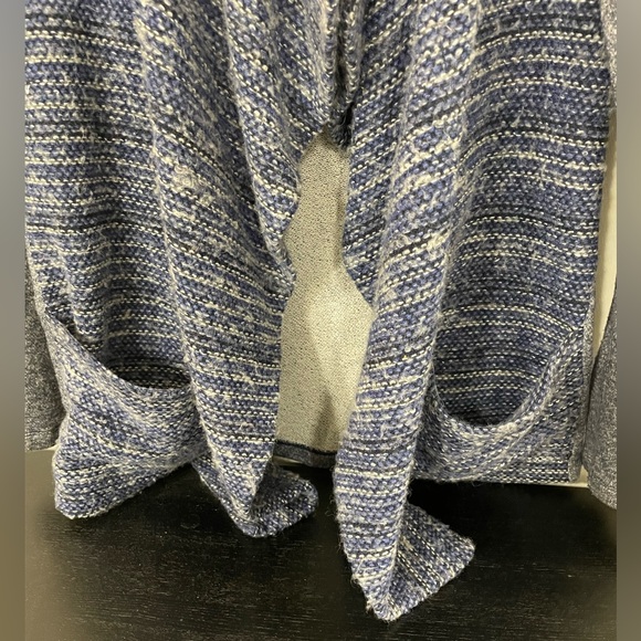 Flowy sweater - Picture 6 of 6